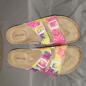 (J4) Ron Jon size 10 womans